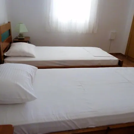 Ioli Apartment *