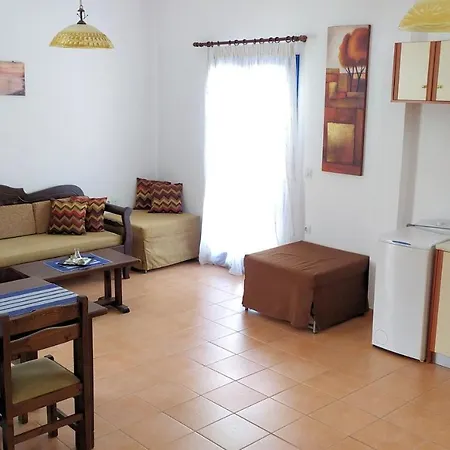 Ioli Apartment *