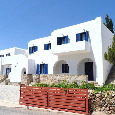 Ioli 公寓 Alopronia